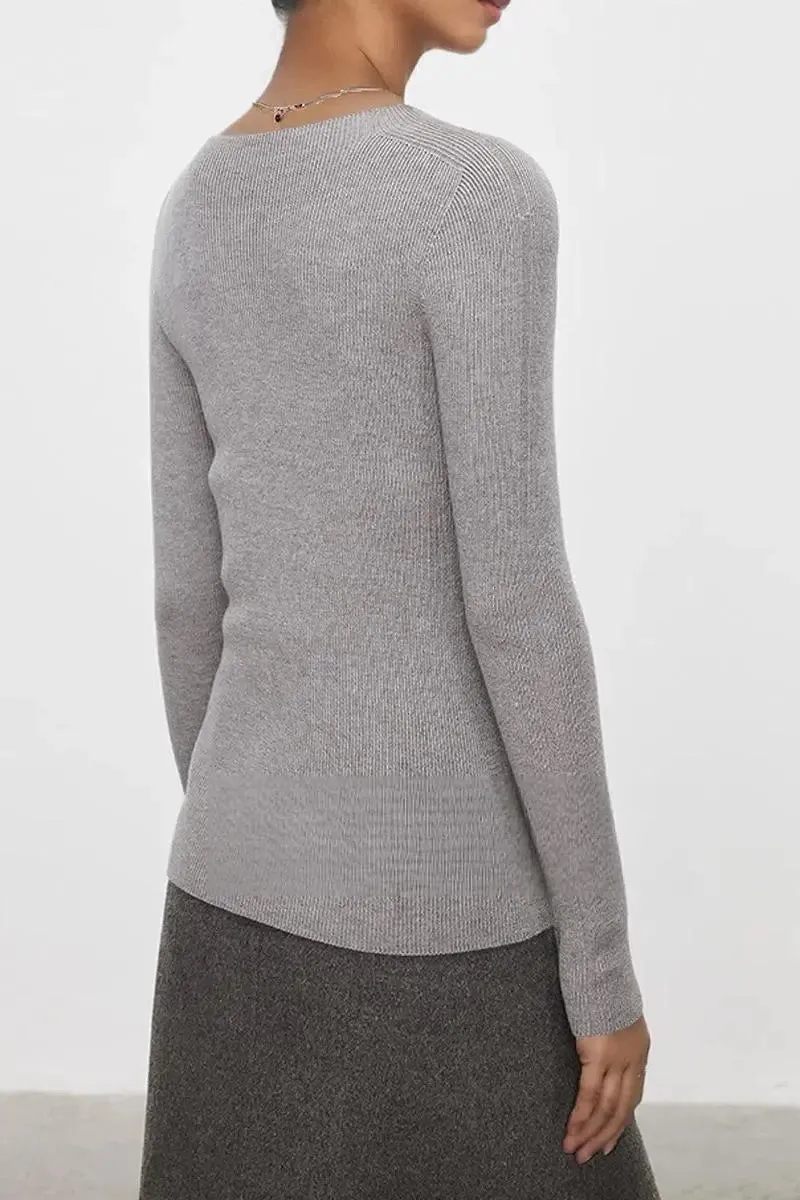 100 Wool Seamless Knit Crewneck Sweater