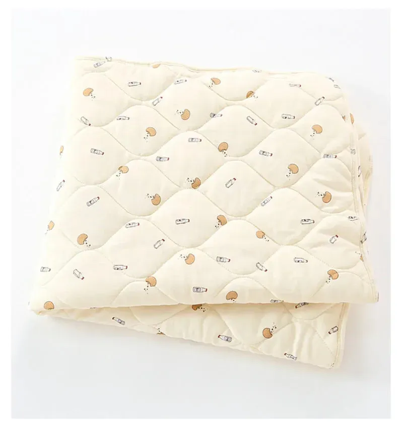 Print Quilted Blanket